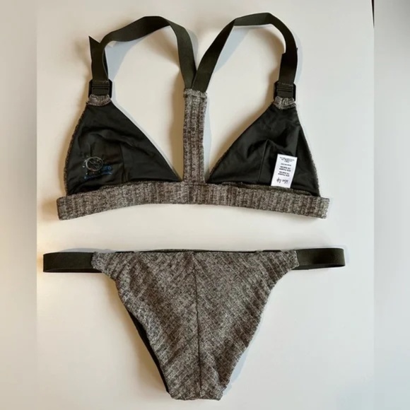 Blue Life Buckled set (size L) NWT - Picture 6 of 9